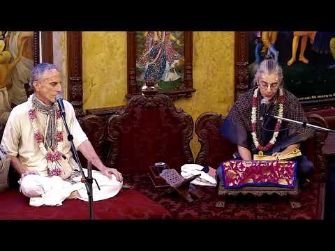 Srimad Bhagavatam Class 11.5.41 By Yaduvara Prabhu & Vishaka Mataji At Iskcon Chowpatty