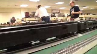 preview picture of video 'Model train display at Elizabethtown Public Library'