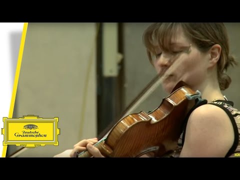 download lagu mp3 mp4 Lisa Batiashvili Echoes Of Time, download lagu Lisa Batiashvili Echoes Of Time gratis, unduh video klip Lisa Batiashvili Echoes Of Time