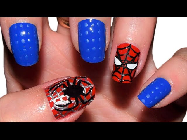 Vídeo relacionado con Marvel Pulsera rígida con diseño de Hombre araña en plata de ley con esmalte negro y rojo transparente, 17