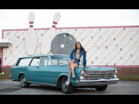 Jenny Tolman - Rock & Roll to My Country Soul (Official Music Video)
