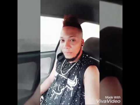 El mega en el callejón junto a David Feliz en el estudio grabando Plaquitipla