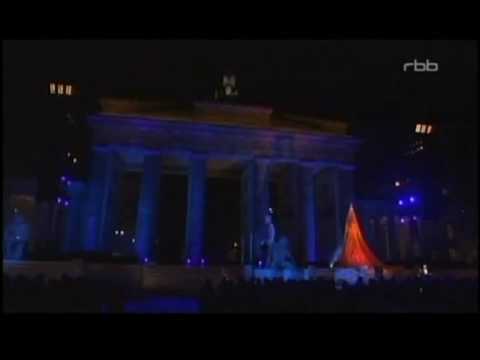 Nadja Michael - Auftritt am Brandenburger Tor