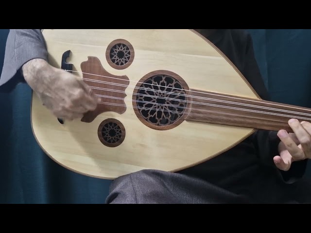 عود موسيقي العالمي 11005