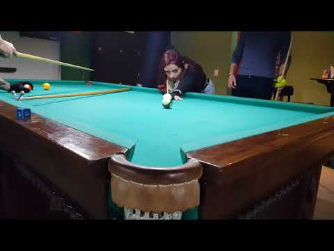 Aula de Sinuca Pompéia Snooker Bar com Silvia Taioli