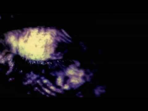 Spejderrobot musicvideo "det er mig der holder Henriette sammen"