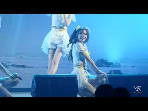 BNK48 Namsai - Sayonara Crawl @ BNK48 Sayonara Crawl Roadshow [Fancam 4K 60p] 220717