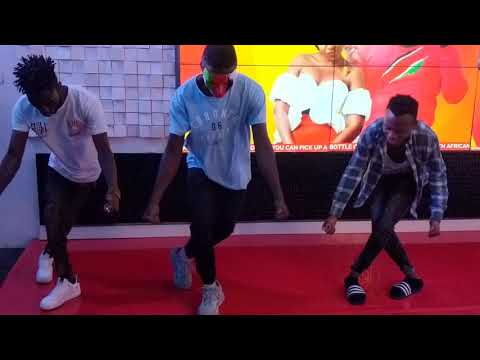 Nviiri the Storyteller- Bar ft Femi One Official Dance video 🥳