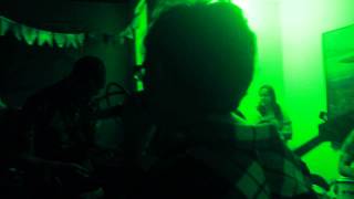 Caute - Good Things (Sleater Kinney cover)