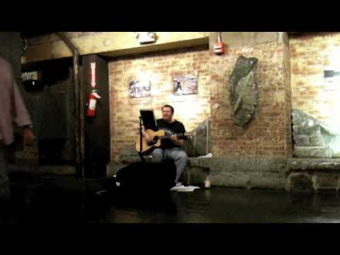 Great performance by Mark Abrahams in the Chelsea Market, NYC.