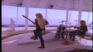 Walk Away - By Dokken