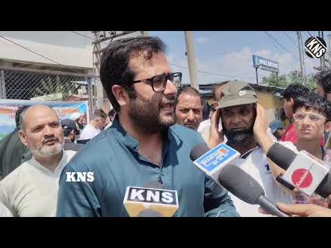 PDP Spokesperson Zuhaib Yousf protest against the opening of a new wine shop in Panthachowk Srinagar.