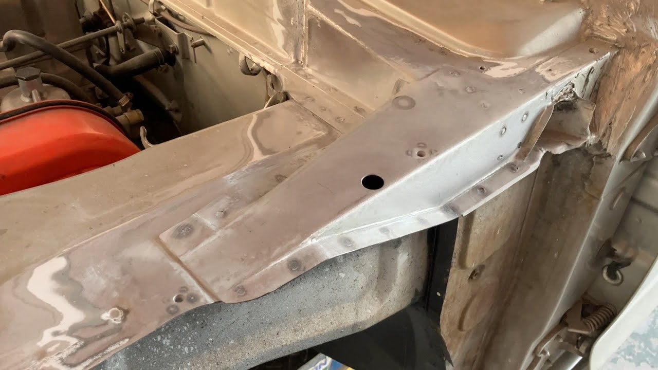 落ちたドアの修理／シンナー不足について