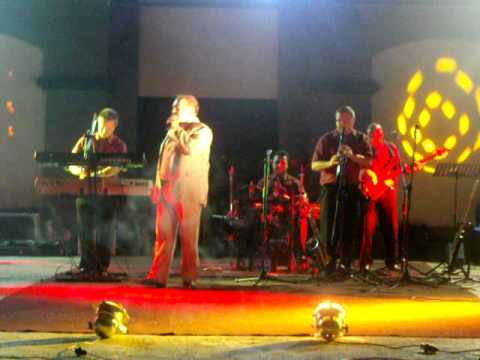 Zoran Manevski - Aj zasvirete mi calgiii