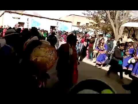 Lindo fiesta sanjuan junio  tahua  potosi bolivia 2016