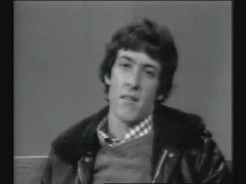 "Without You"/Minster (L), Rechter (M), Gov (V)