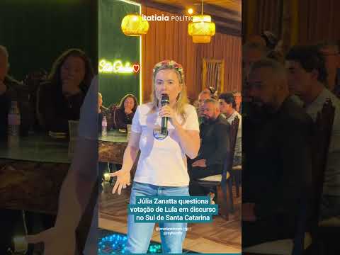 JULIA ZANATTA QUESTIONA VOTAÇÃO DE LULA EM DISCURSO NO SUL DE SANTA CATARINA