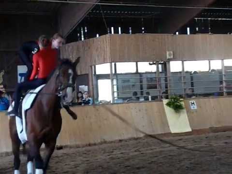 Voltigieren Wildenburg, L-Start, in Adenau 8.5.2011