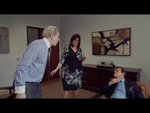 Scene from 'The Laundromat' (2019)