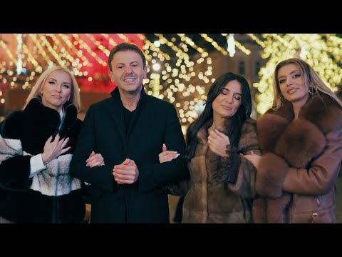 CUM SA MAI SIMT SARBATORILE🎄COLAJ MANELE DE SARBATORI 🎄ANDRADA BARSUAN❄️LENA MICLAUS❄️ALEXANDRA CRET