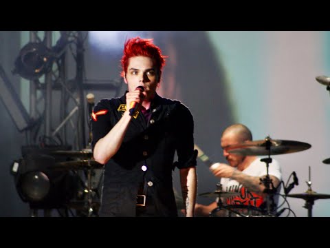 My Chemical Romance - Bulletproof Heart (Live at MTV Valencia 2011)