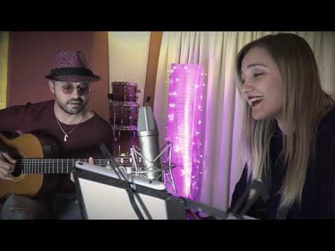 Ezgi Ayçe - Kır Zincirlerini