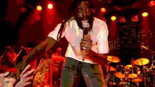 Buju Banton-Island in the sun