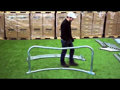 Montering av studsmatta | Steg 1 - Benen