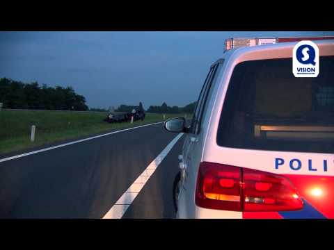 Automobilist slaat over de kop en raakt zwaargewond op A59 bij Terheijden