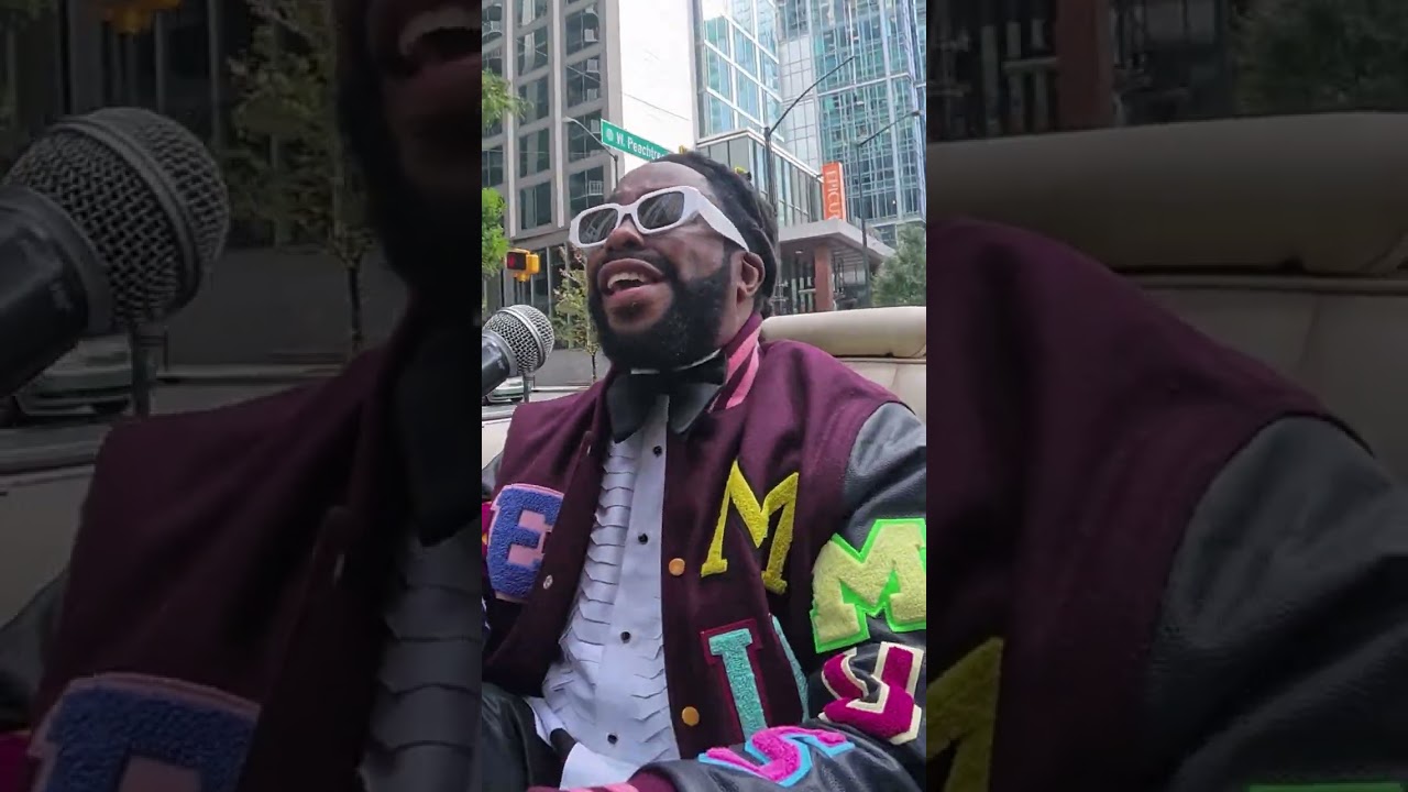 Raheem DeVaughn Performs His Classic “Customer” in the Cadillac #live #music #performance