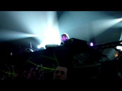 Benny Benassi: Satisfaction (Afrojack Remix) [Live @ Frequency 2010]