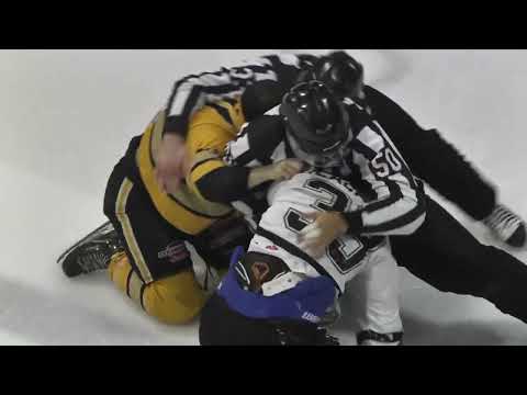 Simon-Claude Blackburn vs William Breton (Breton 5 Minutes - Mise en échec à la tête) - 11-11-22