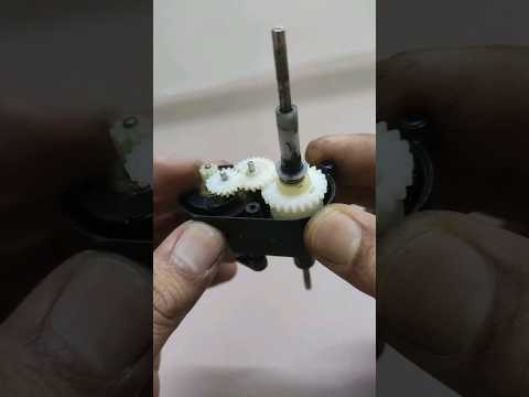 Gear system in RC car | rear wheel gearing system in toy car #shorts