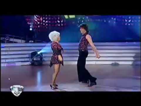 Bailando Sarah Paddy Jones - Disco