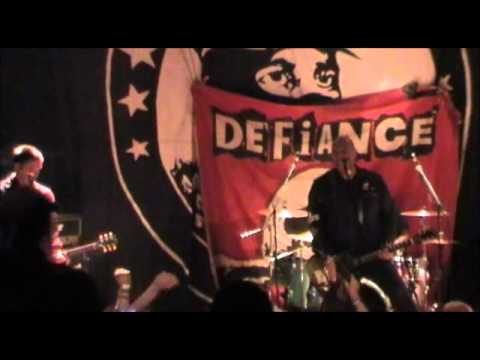 DeFiance Live @ Punk Illegal 2011.