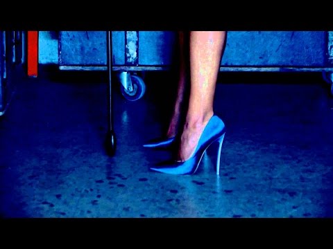 Κατερίνα Στικούδη - Η Μουσική Μου | Katerina Stikoudi - I Mousiki Mou - official video clip