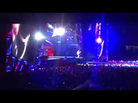 Evo nas ispod zvona iz pakla iz zemlje OZIJA  australije