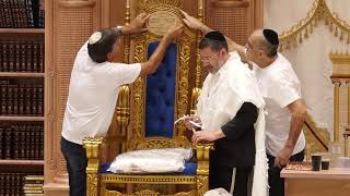 השיעור להצלחת עם ישראל עם הרב יוסף חיים גבאי שליט"א (הרב יוסף חיים גבאי) - התמונה מוצגת ישירות מתוך אתר האינטרנט יוטיוב. זכויות היוצרים בתמונה שייכות ליוצרה. קישור קרדיט למקור התוכן נמצא בתוך דף הסרטון