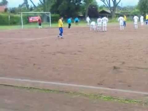 Harburg Pokal 2013  SV Este 06/70 - SV Rot-Weiss Wilhelmsburg 4:0 Vorrunde  Clip2  29 06 13