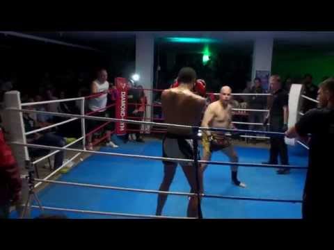 2015-05-30 Markus Schröder - Oj Agu - Fightnight Uffenheim - Sugambrer Fightclub