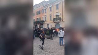 Corteo contro il carovita, scontri a Brescia