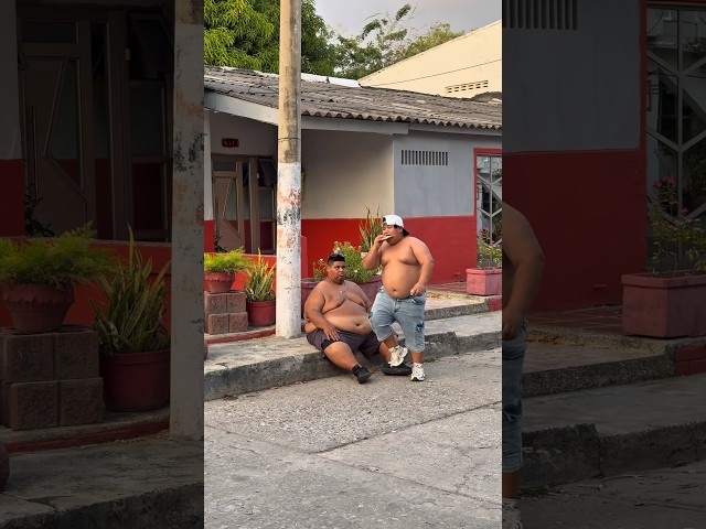 Vídeo relacionado con the Fan Tee Sudadera de Hombre Divertidas Graciosas Humor Monstruao de Las Galletas Cookies 304 M