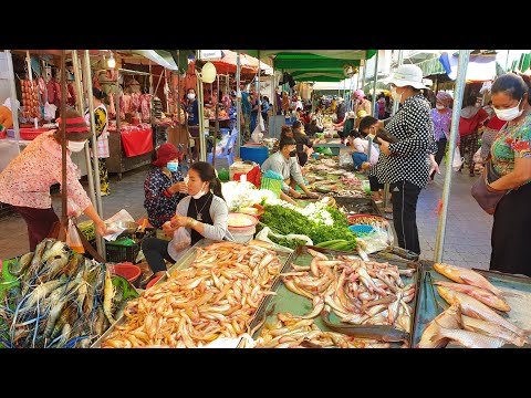 Boeng Trabaek Market From The North To The West - Amazing Foods And People Activities