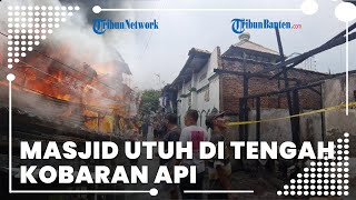 Sebuah Musala Utuh di Tengah Kobaran Api di Permukiman Kemayoran, Ternyata Ini Penyebabnya