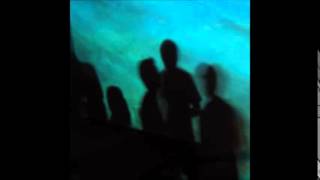 Ben Burns & Serge Santiago - The Crowd Seems To... (Burns Move Right Mix)
