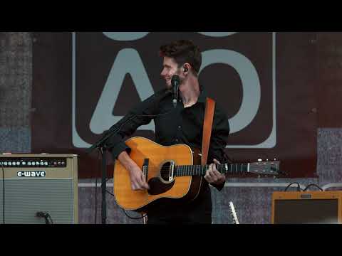 JOAO - LIGHT (Live @ Festival de Musiques Actuelles)