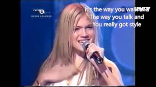 mandy moore YOU REMIND ME: HQ music with lyrics 2001