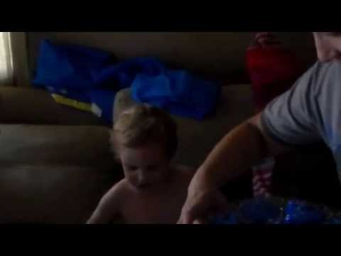 Darian's 4th Birthday - cake, candles, and song