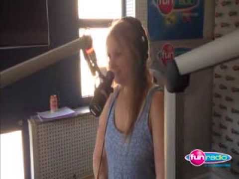 Evan Et La Tribu : Aline essaye le Cry Baby