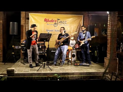 Mungkinkah - Christ Kayhatu (Aziz & Jam Session MbahroJazz)